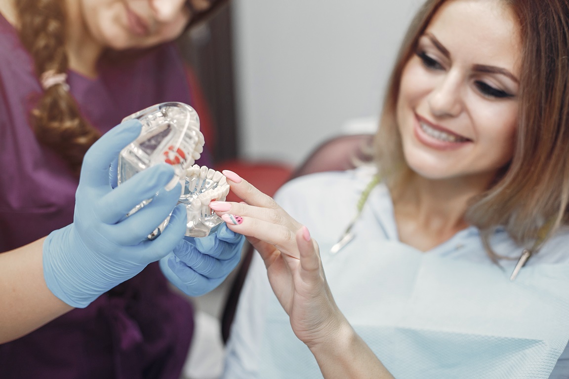 Консультация стоматолога-ортопеда (протезиста)