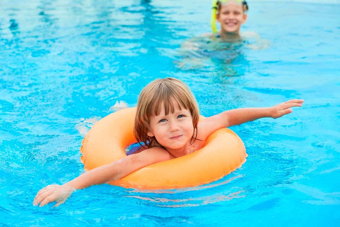 Справка в бассейн для ребенка: как правильно оформить?