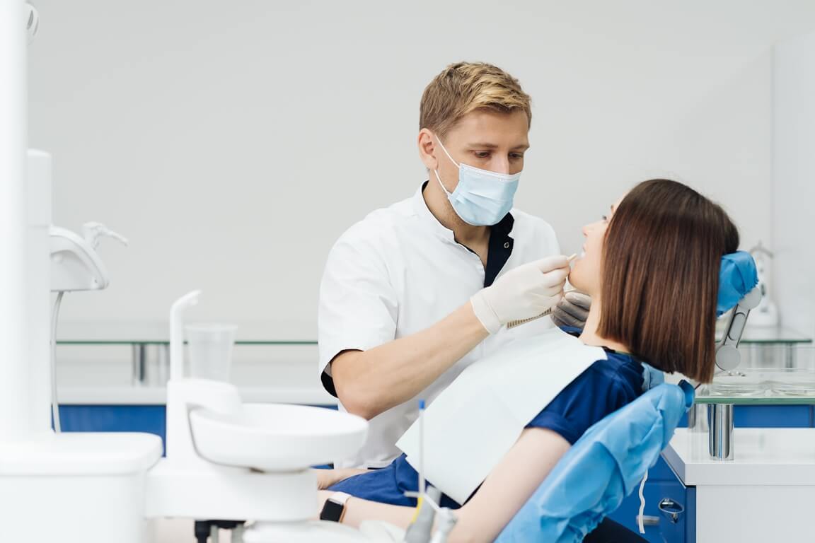 Лечение острой зубной боли в Москве